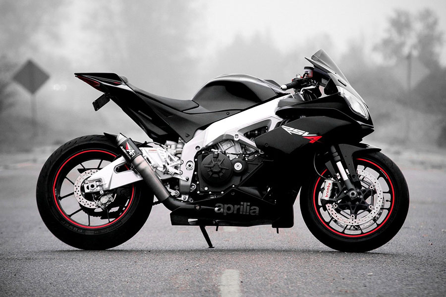 Aprilia rsv4 rf